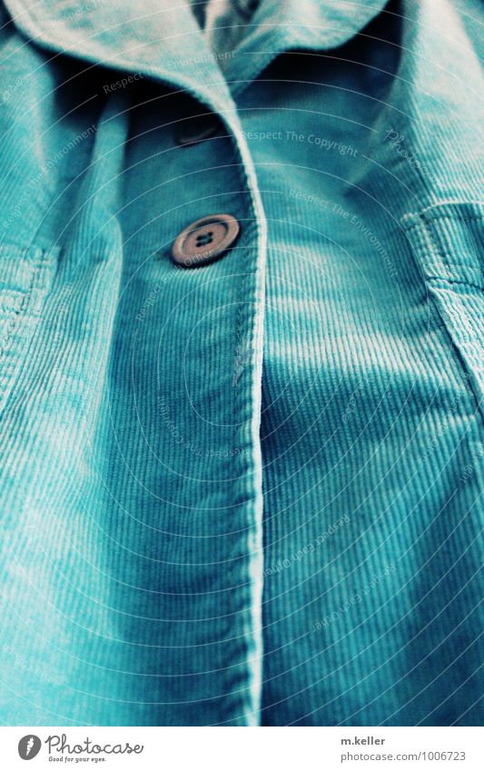Lieblingsjacke Bekleidung Jacke genießen tragen ästhetisch trendy positiv dünn Wärme weich Sicherheit Geborgenheit Gedeckte Farben Detailaufnahme Menschenleer