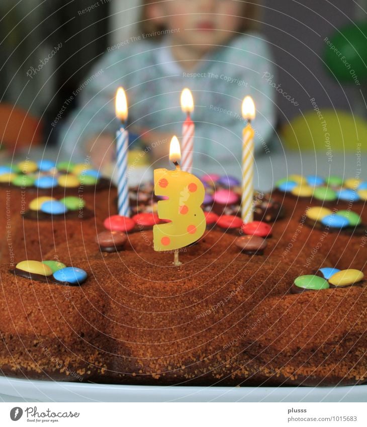 Happy Birthday Schokolade Party Feste & Feiern Geburtstag Kind Mädchen Kindheit 1 Mensch 1-3 Jahre Kleinkind Glück Fröhlichkeit Vorfreude Geburtstagstorte