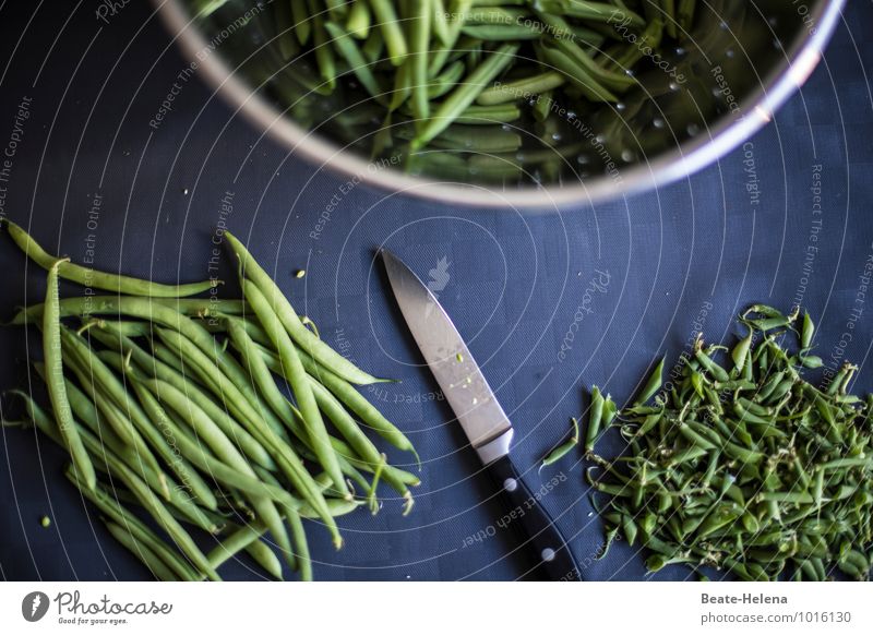 selbstgemacht | lecker Bohnengericht Lebensmittel Gemüse Ernährung Essen Mittagessen Bioprodukte Schalen & Schüsseln Messer Natur Grünpflanze blau grün