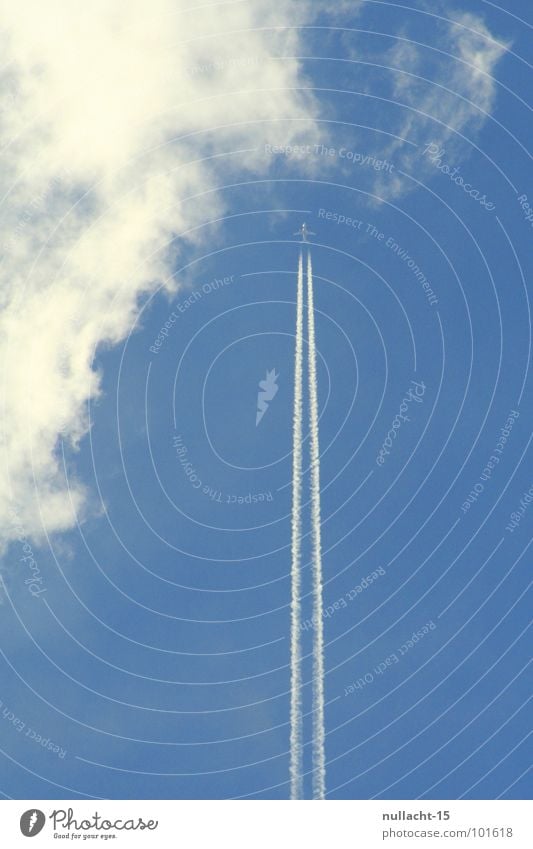 Raketenstart Wolken Flugzeug Kondensstreifen Harrier weiß Geschwindigkeit Freizeit & Hobby Luftverkehr Himmel blau