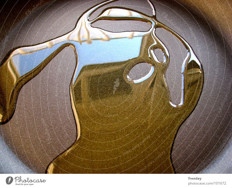 ::: Ölmalerei? ::: Fett Ölspur Pfanne Olivenöl Physik heiß rund Kunst braun schmierig Hase & Kaninchen Rätsel Muster Reflexion & Spiegelung Haushalt Ölfarbe