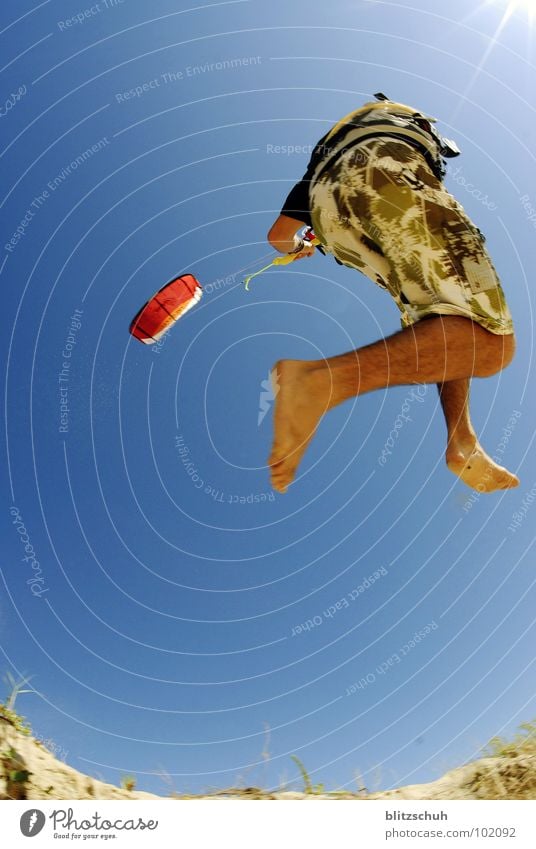 dünenkiten Kiting springen Strand Meer Frankreich Hossegor Atlantik Aktion Freizeit & Hobby Ferien & Urlaub & Reisen Freude Küste Funsport Sport Sea Leben Sonne