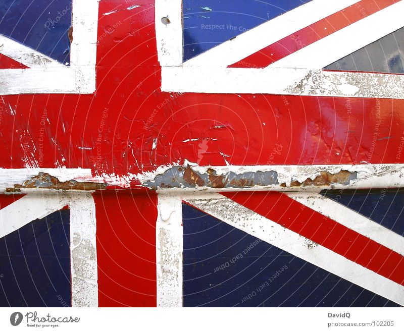 UNION JACK Lack Rost Kreuz Fahne alt kaputt blau rot weiß Macht Farbe Verfall Vergänglichkeit Union Jack Großbritannien Patriotismus Europa Popmusik angemalt