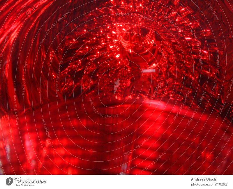 Rückleuchte rot Lampe Reflektor Stil Makroaufnahme Nahaufnahme PKW Bremse facetten