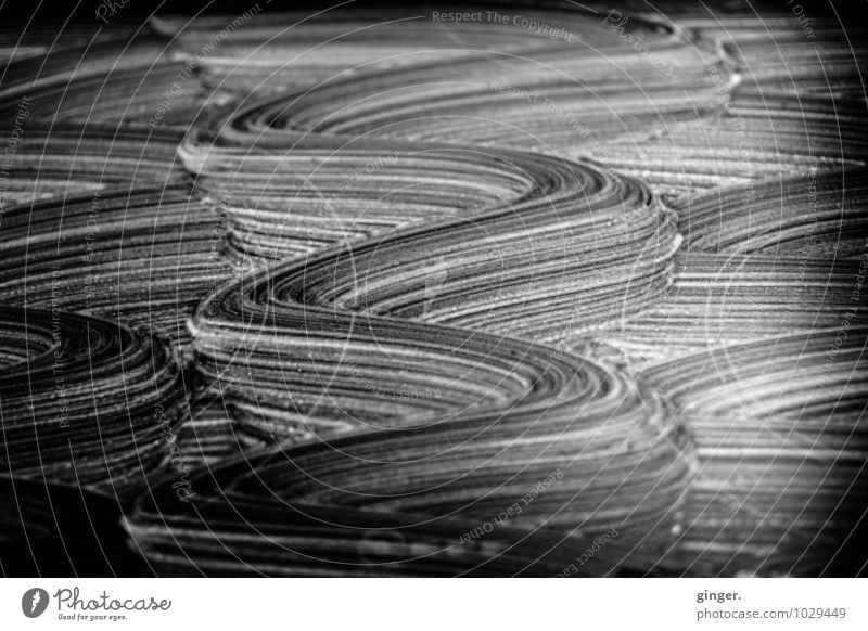 wischiwaschi Kunst wild grau schwarz weiß Wellen Schlangenlinie Dynamik dreidimensional erhaben ceranfeld Reinigungsmittel Wischen Bewegung Baiser wellig