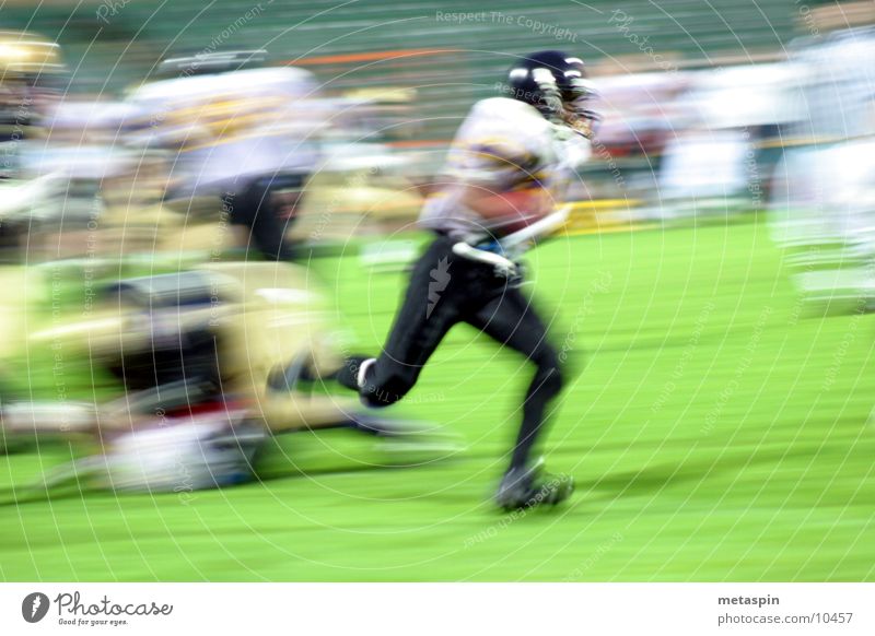 Schneller Footballer American Football Geschwindigkeit Unschärfe Ballsport Sport Sportler laufen