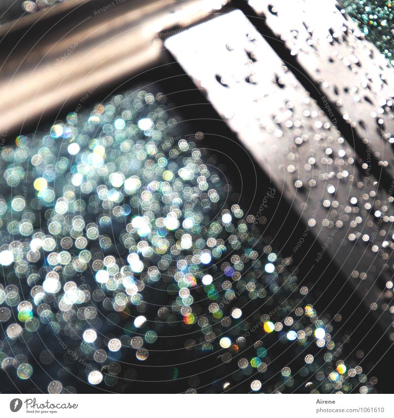 Regentropfen-Prelude Wassertropfen Verkehrsmittel Autofahren Fahrzeug PKW Autofenster Fahrzeugteile Autotür Reinigen außergewöhnlich glänzend rund mehrfarbig