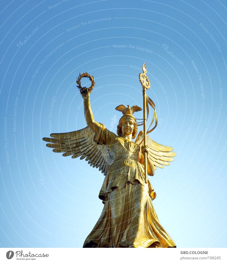 Goldelse Siegessäule Tourismus Statue Symbole & Metaphern Denkmalschutz Tiergarten Bronzeskulptur Skulptur Nike historisch Wahrzeichen Berlin Sightseeing Himmel