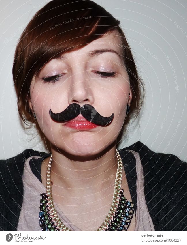 Madame Mustache III Stil Gesicht Freizeit & Hobby feminin Junge Frau Jugendliche Erwachsene 1 Mensch 18-30 Jahre Accessoire brünett rothaarig Bart