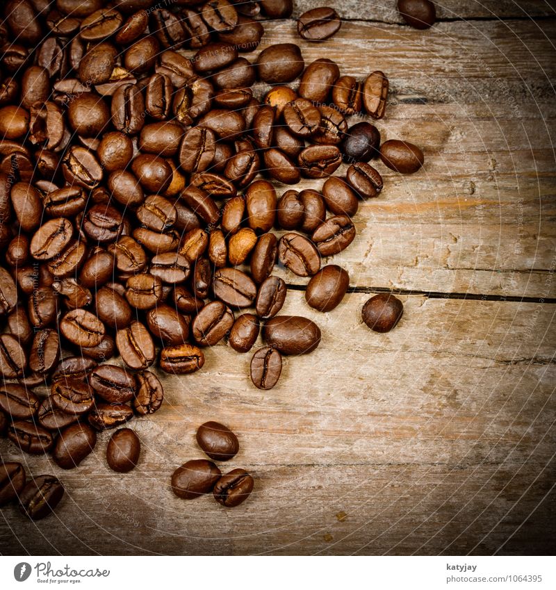Kaffeebohnen Lebensmittel Frühstück Espresso Holz genießen frisch anbau reizvoll arabica aromatisch Bohnen Café Cappuccino energie fairtrade genussmittel