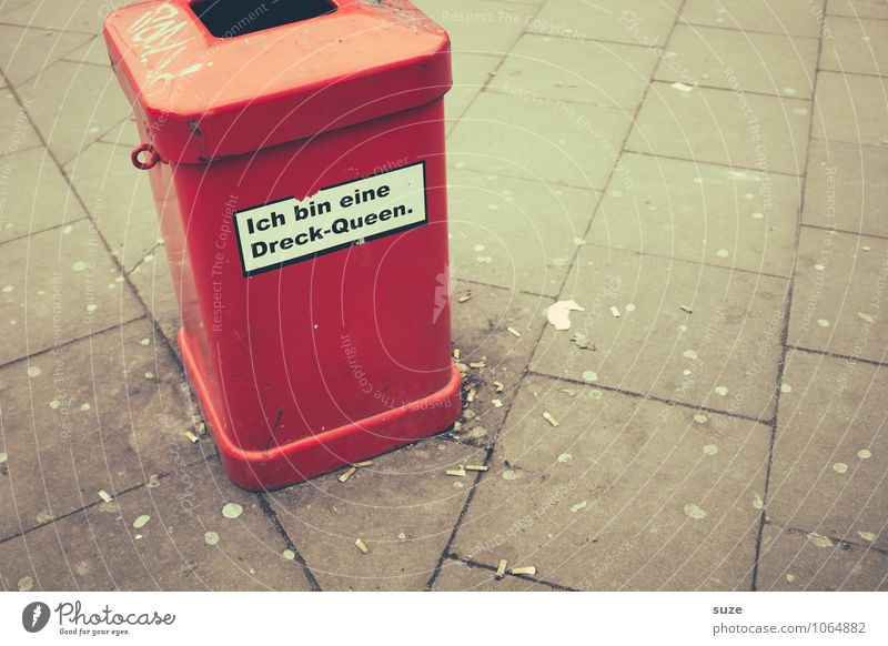 *3.200* Tollaranz Medienbranche Werbebranche Stadt Platz Zeichen Schriftzeichen Schilder & Markierungen Hinweisschild Warnschild authentisch dreckig lustig