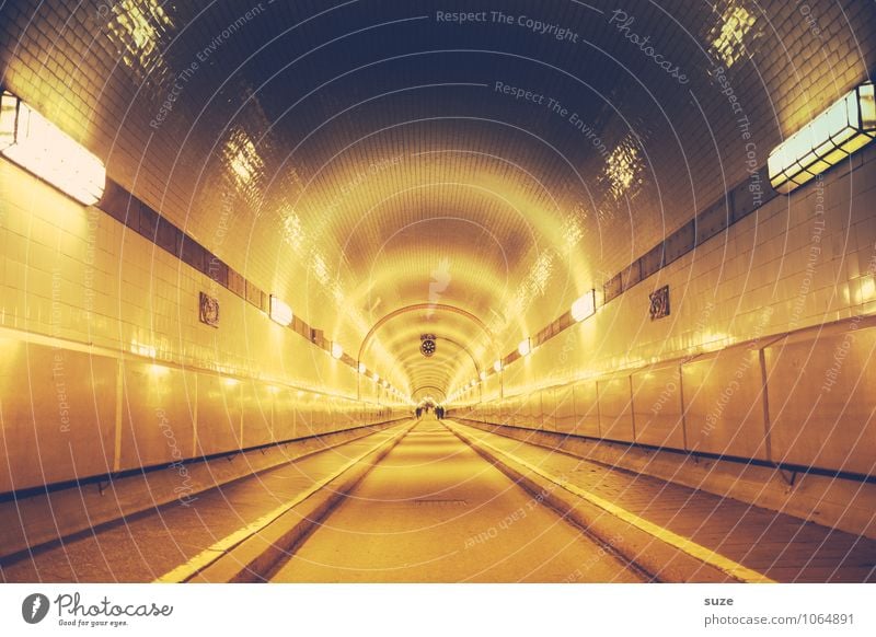 Mitte und Wege Wirtschaft Industrie Güterverkehr & Logistik Tunnel Bauwerk Architektur Sehenswürdigkeit Wahrzeichen Verkehr Verkehrswege Personenverkehr