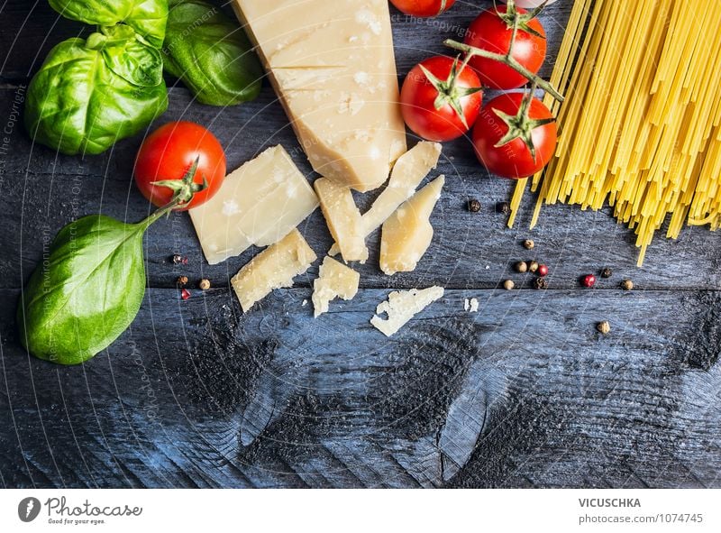 Spaghetti Zutaten fürs Kochen Lebensmittel Gemüse Teigwaren Backwaren Kräuter & Gewürze Ernährung Mittagessen Bioprodukte Vegetarische Ernährung Diät