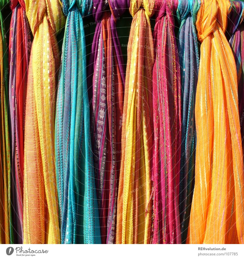 Farbe am Montag! mehrfarbig Stoff Muster binden frisch Fröhlichkeit Angebot Sommer hängen Ware Streifen Handwerk Kunst Kunsthandwerk Bekleidung Kultur Tuch