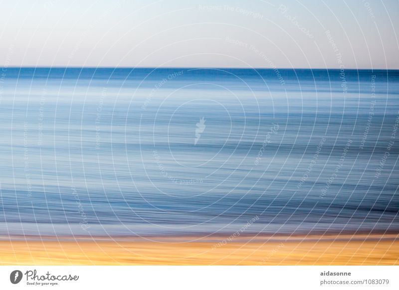 Ostsee Landschaft Wasser Wellen Strand achtsam Panning Fototechnik Mitläufer gelb blau Himmel (Jenseits) Farbfoto Außenaufnahme Menschenleer Hintergrund neutral