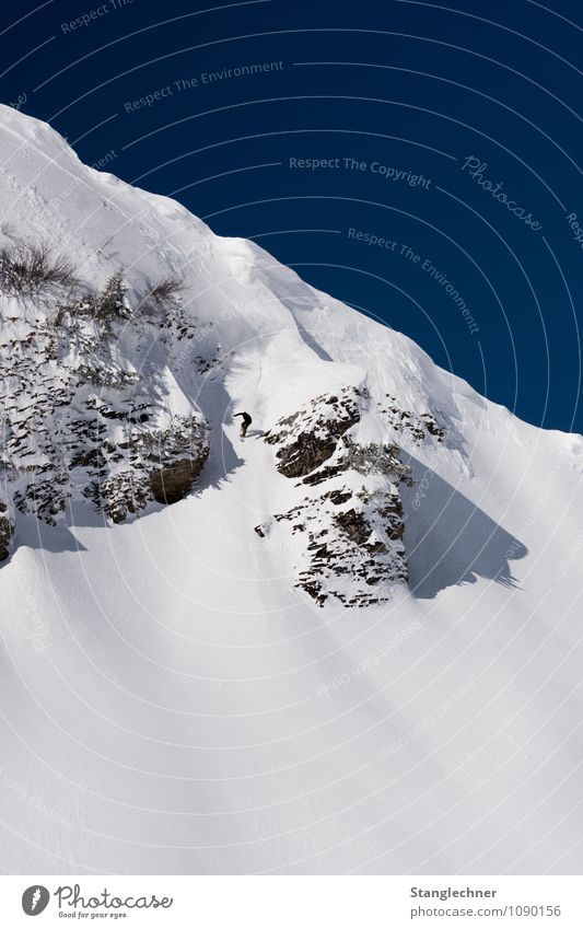 Down Lifestyle Ferien & Urlaub & Reisen Abenteuer Sport Sportler Mensch 1 Felsen Alpen Berge u. Gebirge Gipfel Schneebedeckte Gipfel sportlich positiv