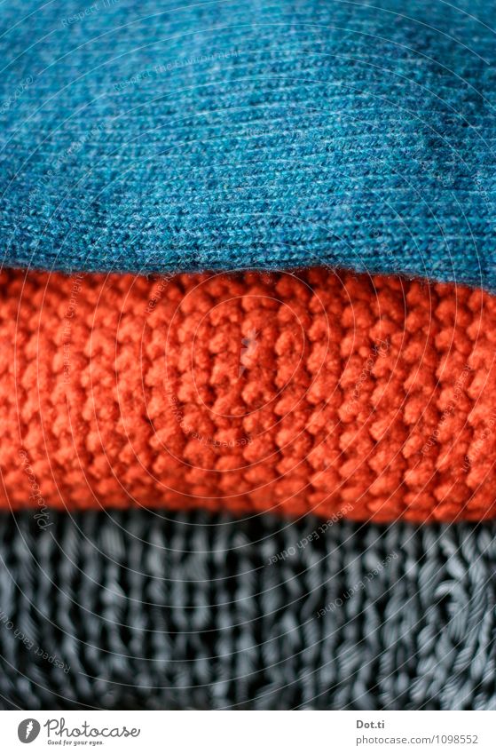 Strick Bekleidung Pullover Wärme weich blau orange kaufen Mode Wollpullover Wolle Schlaufe Strickpullover Strickmuster Stapel Auswahl Textilien 3 Farbfoto