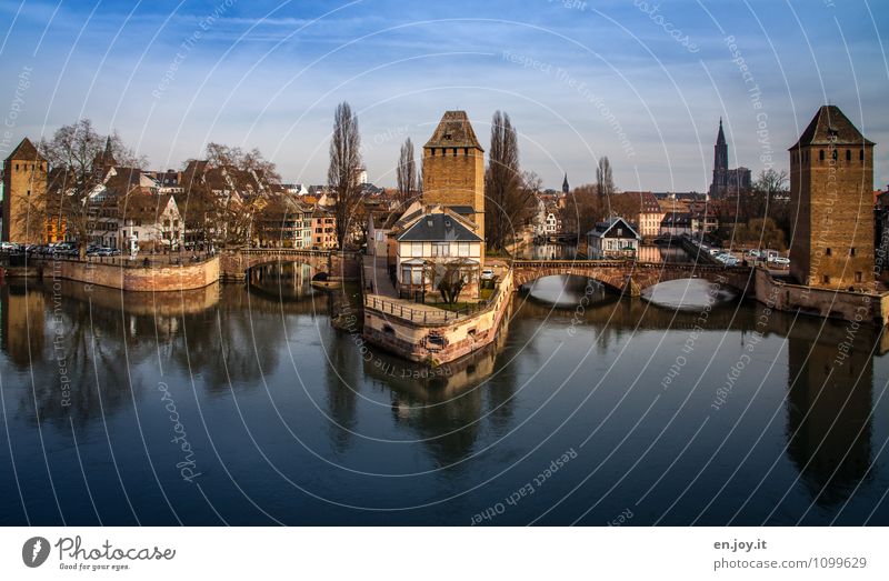 Hauptstadt Europas Ferien & Urlaub & Reisen Tourismus Ausflug Sightseeing Städtereise Landschaft Wasser Himmel Schönes Wetter Fluss Ill Kanal Straßburg Elsass