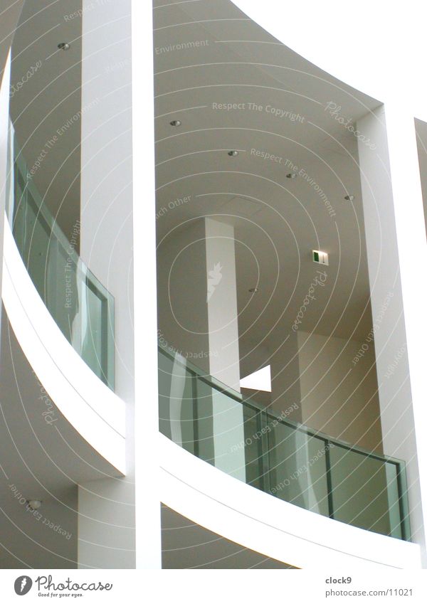 Balkon München weiß Licht Architektur Pinakothek Glas Raum modern Innenaufnahme