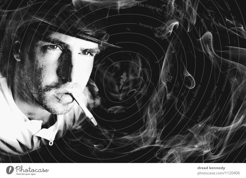 Raucherbild Mensch maskulin Mann Erwachsene 1 30-45 Jahre Rauchen Coolness rebellisch retro Klischee schwarz weiß Laster Kraft Gelassenheit genießen Porträt