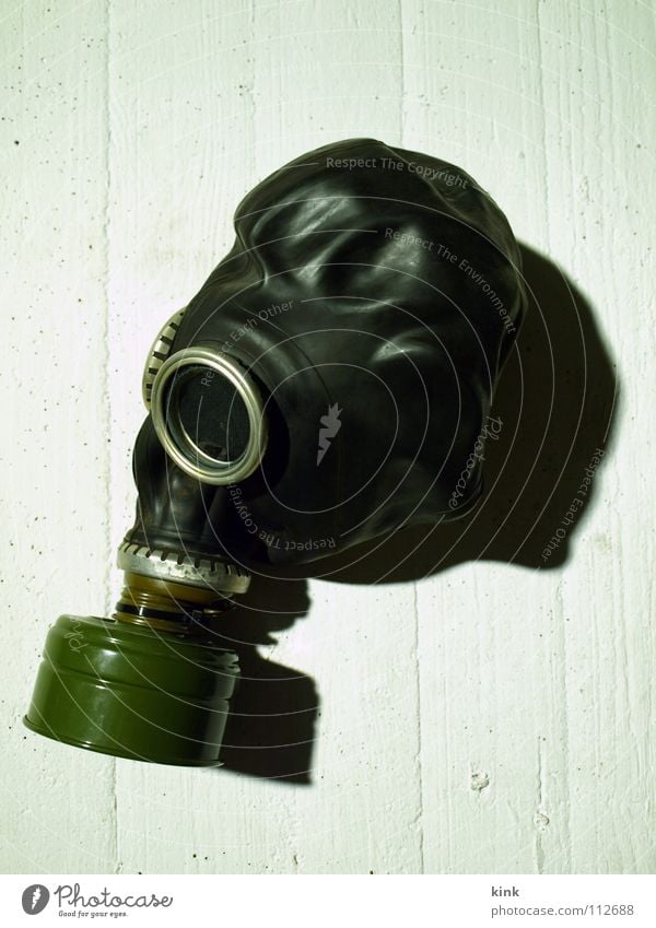 Keine Panik Atemschutzmaske Krieg Luft Schutzmaske schwarz weiß Angst Bunker Schatten
