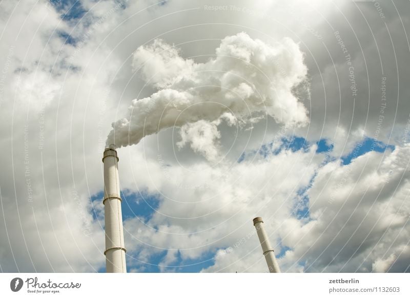 Ein Tag in der Wolkenfabrik Berlin Wolkendecke Wetter Meteorologie Wetterdienst Schornstein Rauch Abgas Umweltverschmutzung Emission Schadstoff