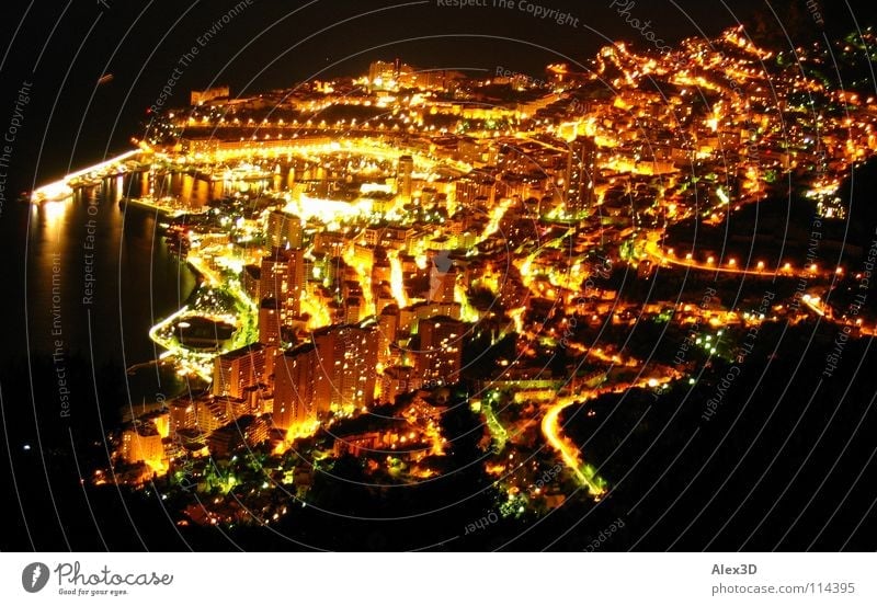 Monaco bei Nacht schwarz Europa Licht Hafen Mittelmeer gold Spielkasino Leben
