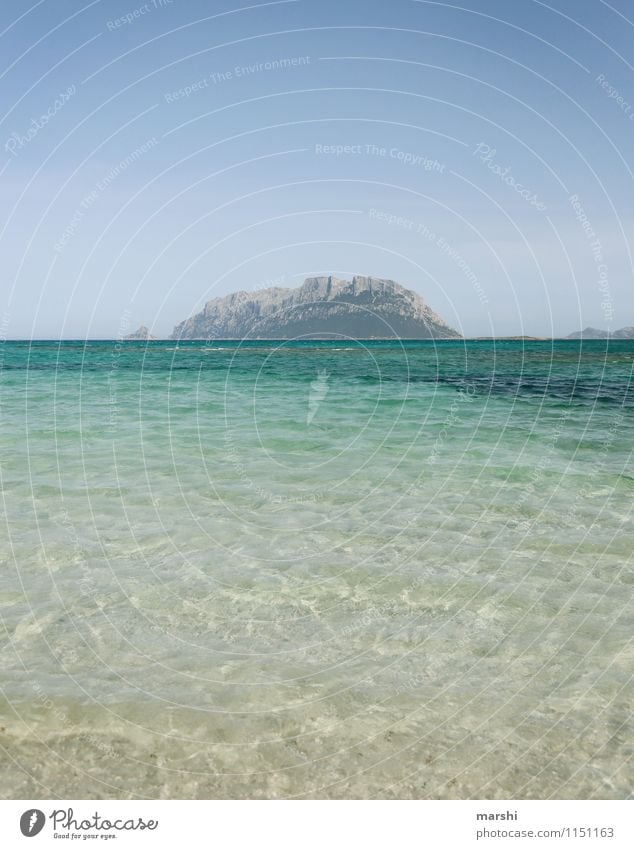 Badewanne mit Ausblick Natur Landschaft Himmel Sonne Klima Strand Bucht Meer Insel Stimmung Sardinien Berge u. Gebirge Aussicht Ferne Fernweh Reisefotografie