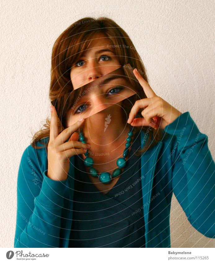 Augenblick Frau türkis 2 Mensch Gesicht blau Blick Kärtchen Postkarte Kette Doppelbelichtung Momentaufnahme