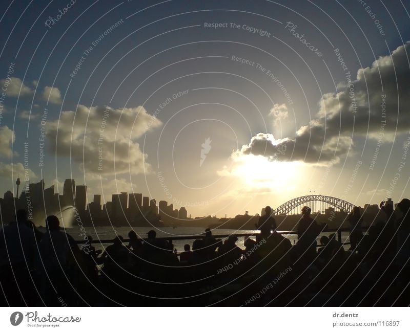 Versteckte Sonne Sydney Wolken Harbour Bridge Hafen Crenmore Point Opera