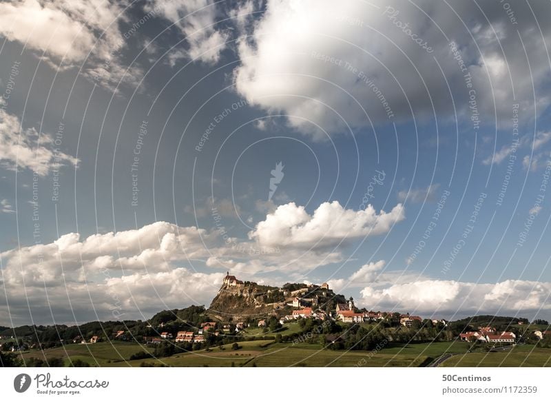 Die Riegersburg der Steiermark Ferien & Urlaub & Reisen Tourismus Ausflug Freiheit Natur Landschaft Himmel Wolken Gewitterwolken Horizont Sommer Klima