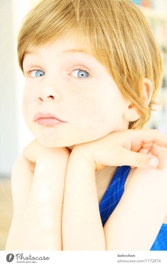 meinst du wirklich?! Kind Junge Familie & Verwandtschaft Kindheit Körper Haare & Frisuren Gesicht Auge Ohr Nase Mund Lippen 3-8 Jahre blond langhaarig