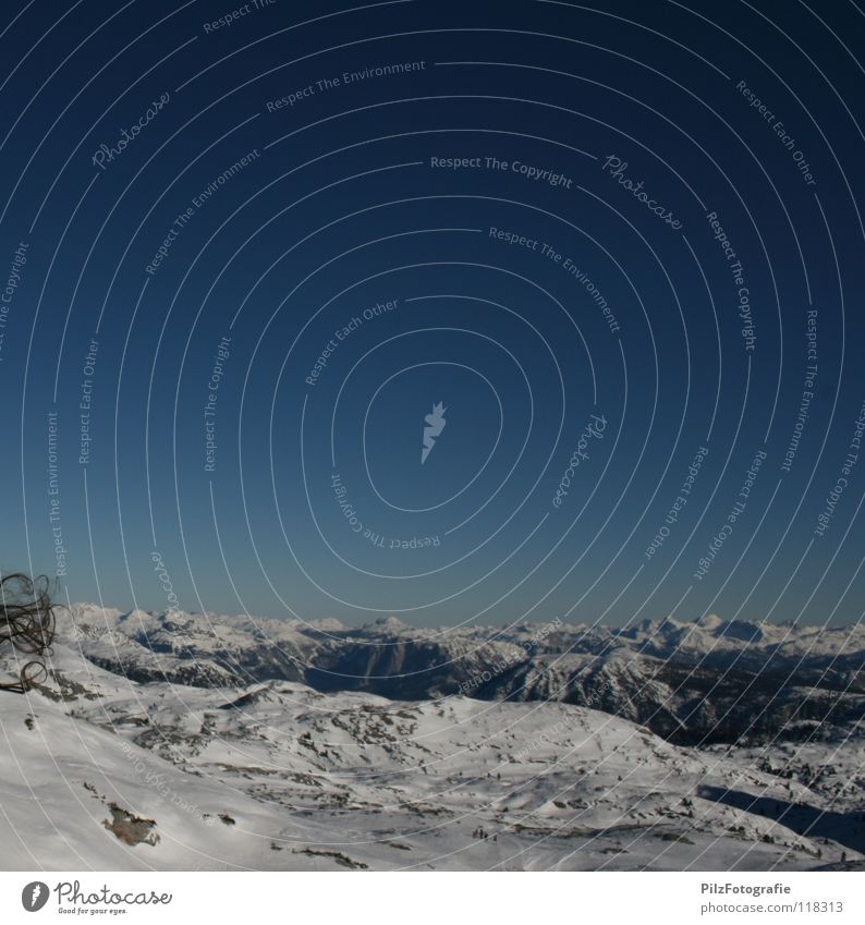 Haarige Angelegenheit Wind verweht Gletscher hell-blau weiß schwarz Skier Überqueren Dachsteingruppe schön bezaubernd Tiefschnee Am Rand Berge u. Gebirge Winter