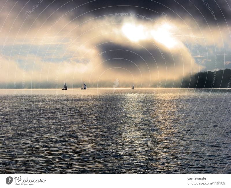 Ammersee 24h Regatta Sonnenaufgang2 Segeln Segelboot Nebel Wolken See Wasser