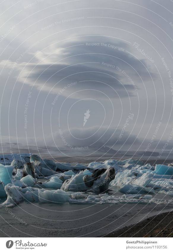 Wolken über Eisberge Natur Landschaft Urelemente Luft Wasser Gletscher Seeufer ästhetisch außergewöhnlich fantastisch gigantisch schön grau bizarr