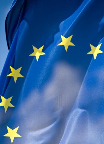 Griechische Nachtmahr Zeichen Eurozeichen Fahne blau gelb Gastronomie ökonomisch Gesellschaft (Soziologie) Menschengruppe Europa Europafahne