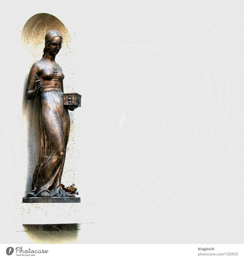 Statue, Zagreb (Kroatien) Farbfoto Gedeckte Farben Textfreiraum rechts Ganzkörperaufnahme schön feminin Frau Erwachsene 1 Mensch Skulptur Europa Wahrzeichen