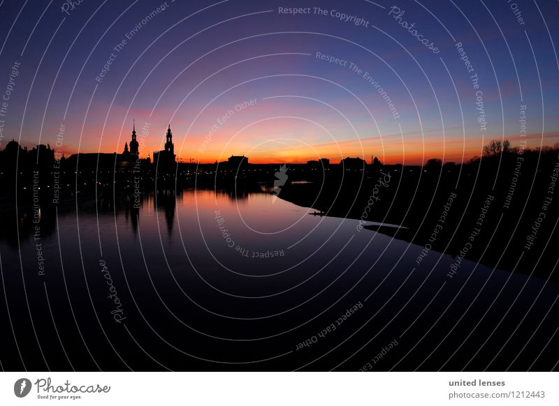CG# Dresdner Skyline V Kunst Architektur ästhetisch Zufriedenheit Horizont Kultur Farbfoto Gedeckte Farben Außenaufnahme Detailaufnahme Experiment Menschenleer