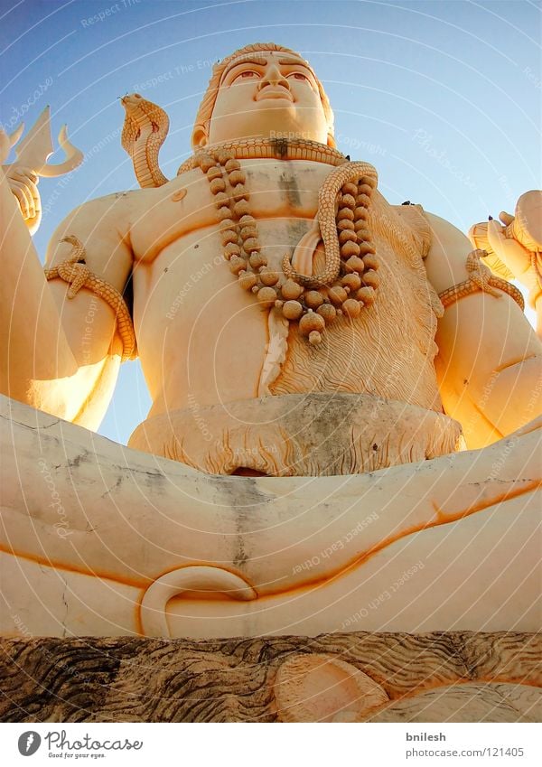 Lord Shiva Asien Design Indien planen Religion & Glaube Statue Himmel Wahrzeichen Denkmal asian ancient Kunst bricks carvings culture dwarka god