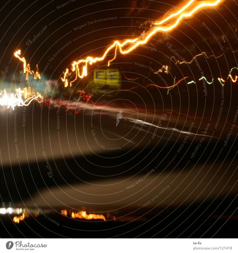 10 Sekunden Licht Leuchtspur Zeit fahren abstrakt Langzeitbelichtung Verkehr Straße Lampe