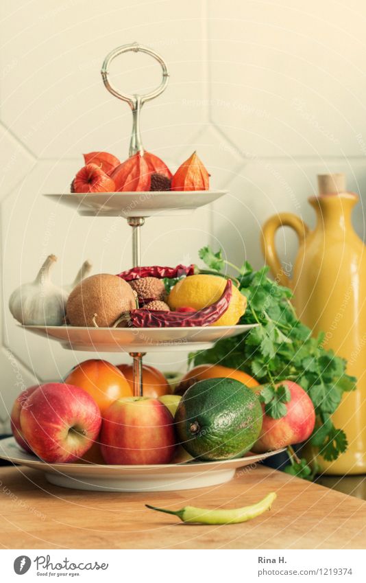 KüchenStill Gemüse Frucht Kräuter & Gewürze Bioprodukte Vegetarische Ernährung Geschirr dehydrieren authentisch frisch Gesundheit lecker Etagere Flasche