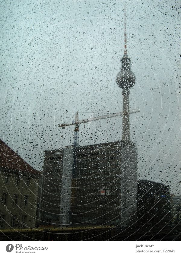 Perl Edition / Panorama Wassertropfen schlechtes Wetter Regen Berlin-Mitte Hauptstadt Sehenswürdigkeit Wahrzeichen Alexanderplatz Berliner Fernsehturm Klima