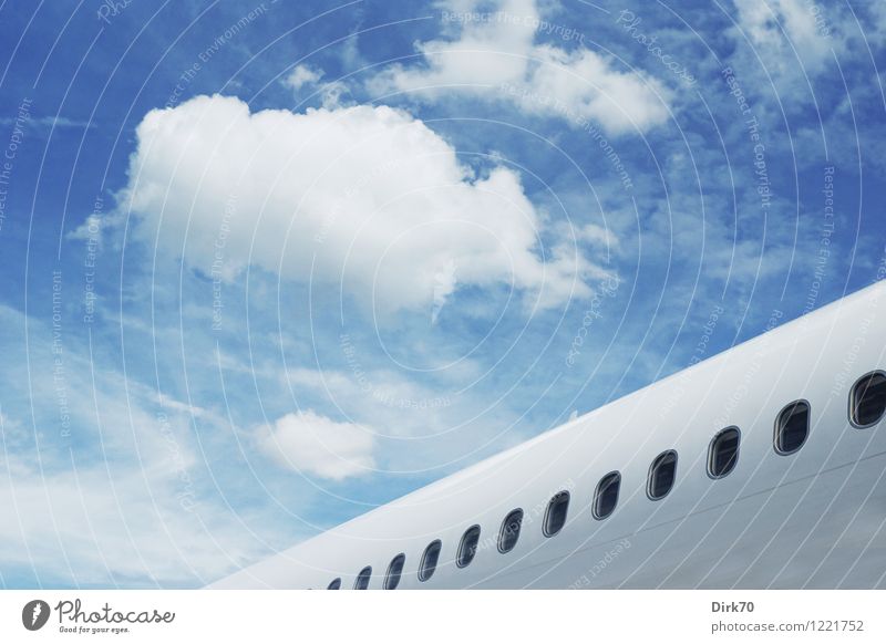 Leichtigkeit des Seins Ferien & Urlaub & Reisen Tourismus Ferne Sommer Sommerurlaub Luftverkehr Technik & Technologie Himmel Wolken Schönes Wetter Flugzeug