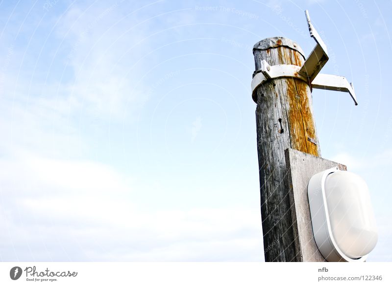 pathfinder Licht Meer Strand Küste Republik Irland Malatray Nikon light Strommast Pfosten Himmel blau