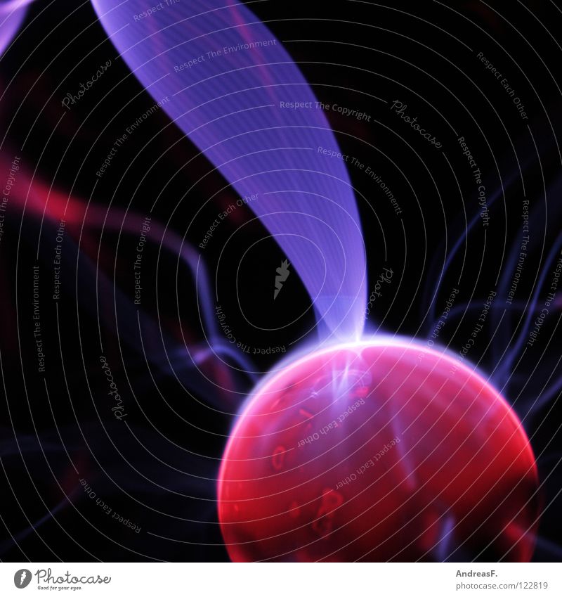 Plasma I Blitze Wissenschaften Elektrizität Studium Ingenieur elektronisch Elektrisches Gerät Physik Kernkraftwerk Labor Experiment mystisch Zauberei u. Magie