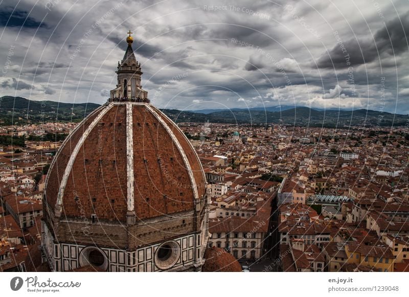 bewölkt Ferien & Urlaub & Reisen Tourismus Ausflug Sightseeing Städtereise Himmel Gewitterwolken schlechtes Wetter Unwetter Florenz Toskana Italien Stadt