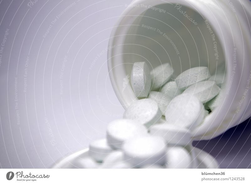 Muntermacher Medikament weiß Tablette Gesundheit Behandlung Nebenwirkung Reaktionen u. Effekte Apotheke Abhängigkeit Rauschmittel Alternativmedizin Pharmazie