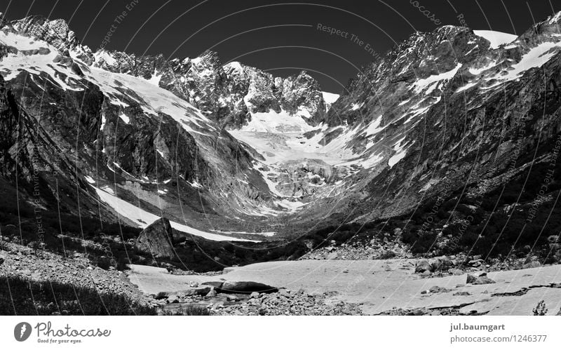 Göschenen Gletscher sw Berge u. Gebirge wandern Natur Landschaft Schönes Wetter Schnee Alpen dunkel groß Schweiz Schwarzweißfoto Außenaufnahme