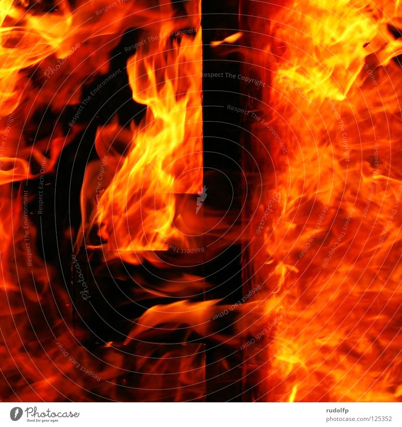 In Flames Leben Abenteuer Camping Kaminfeuer Feuer Wärme Brand Holz Rauch Aggression bedrohlich groß gruselig heiß gelb orange rot Angst gefährlich