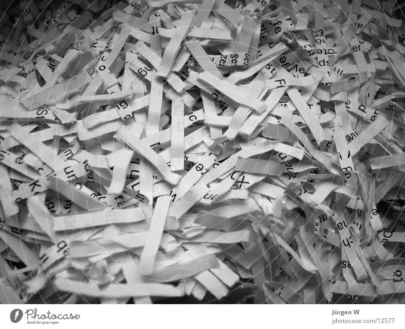 Schnipsel Papier durcheinander weiß Dinge reisswolf in disorder paper shredder white